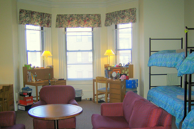 massachusetts_boston_city_Igh_Good_Dorm_Room_Shot