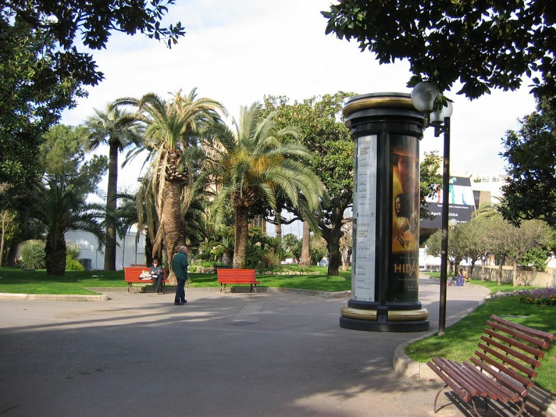 Франция, город Канн, школа Riviera French Institut Франция, город Канн, школа Riviera French Institut