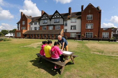 Школа Reed’s School, London Cobham. Летняя программа для детей